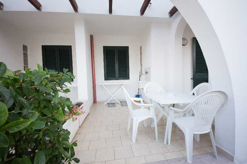 Alba Azzurra - Cdshotels Torre dell'Orso Eksteriør billede